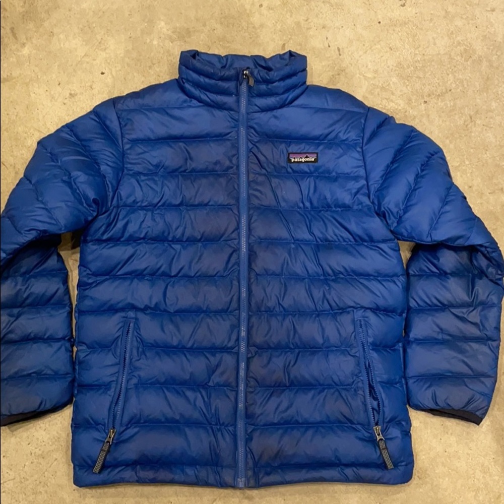 “Boys” size 10-12 Patagonia puffy